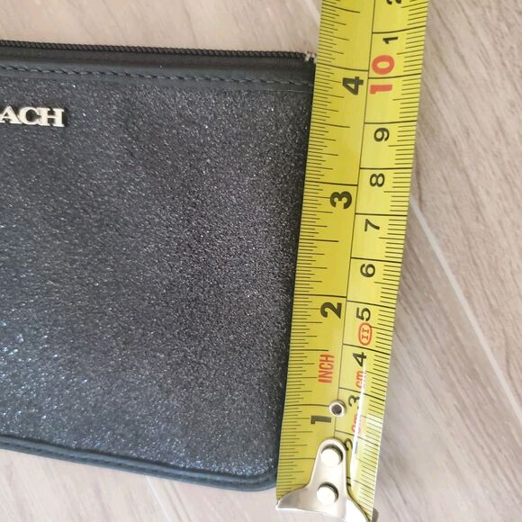 Coach Holiday Wristlet Sparkly Black Card Slots Holds Small Phone Lipstick key - Picture 6 of 6